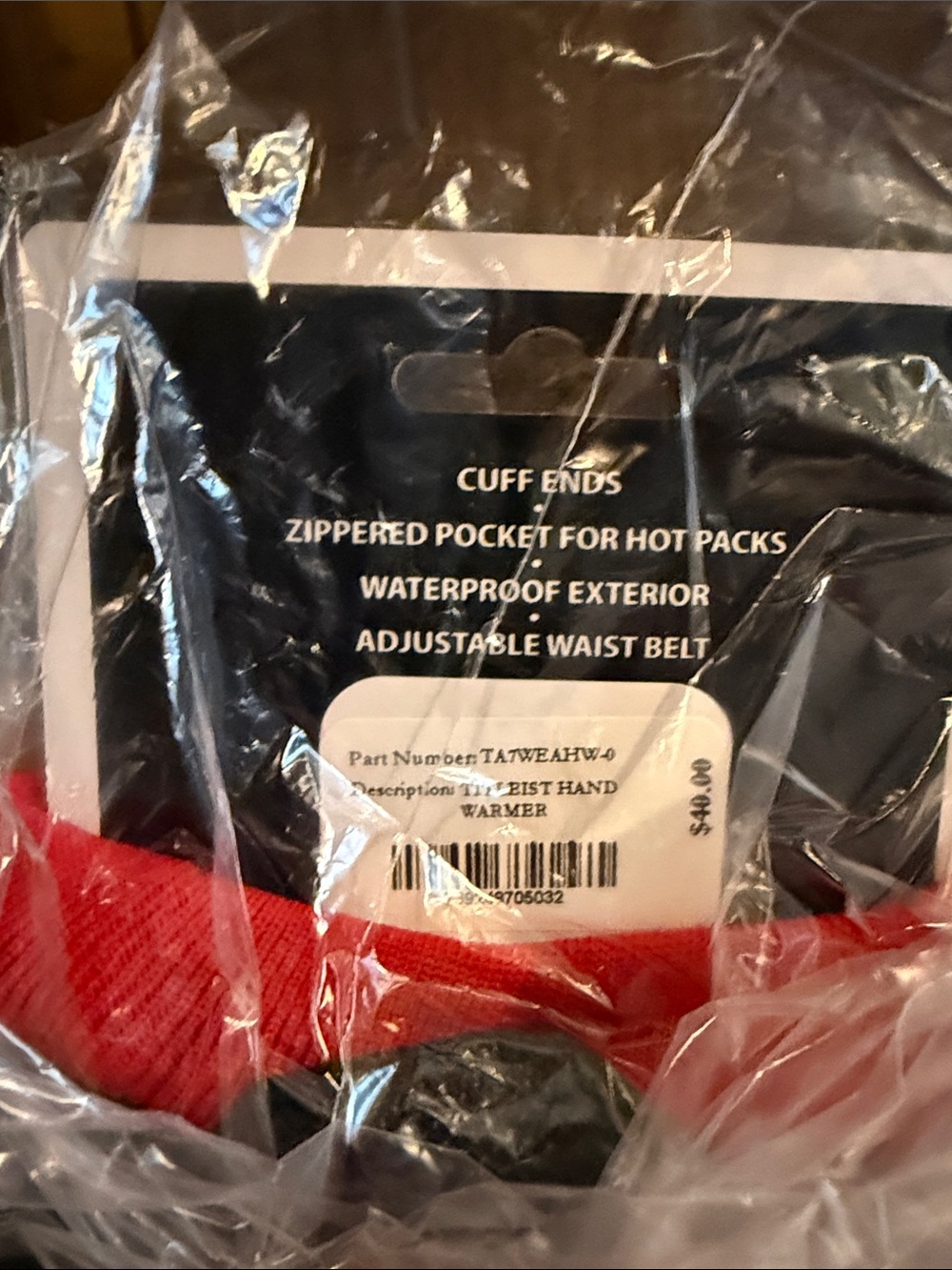 NWT Titleist Fleece Hand Warmer wrapped and sealed DISCONTINUED - Picture 3 of 4